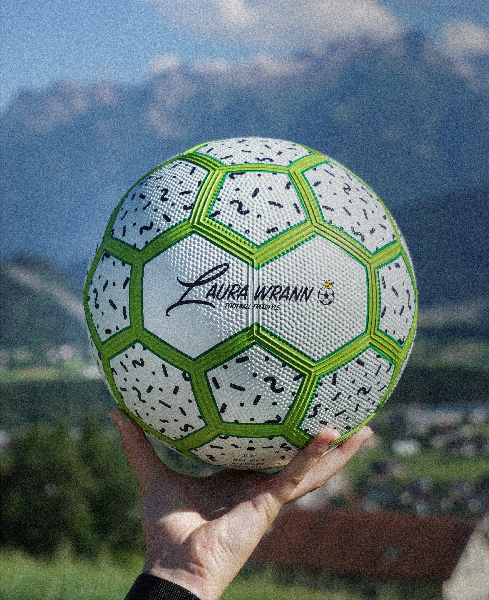 Laura Wrann Fußball